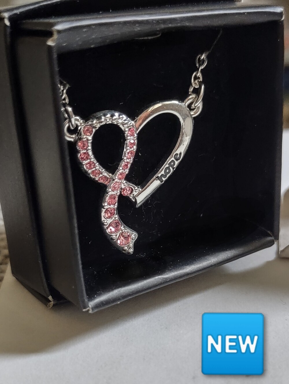 Avon BREAST CANCER CRUSADE Silvertone Heart Ribbon Necklace Pink Crystals NIB